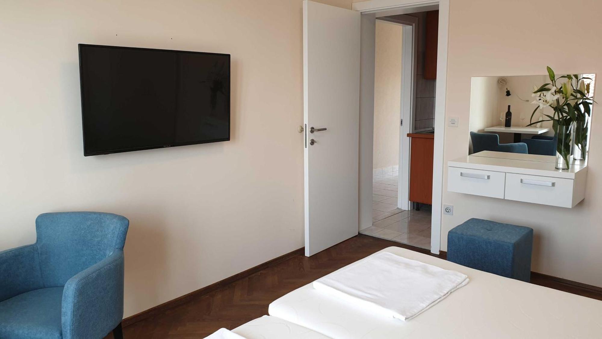 Apartments And Rooms With Parking Space Hvar - 15378 Hvar Town Rom bilde